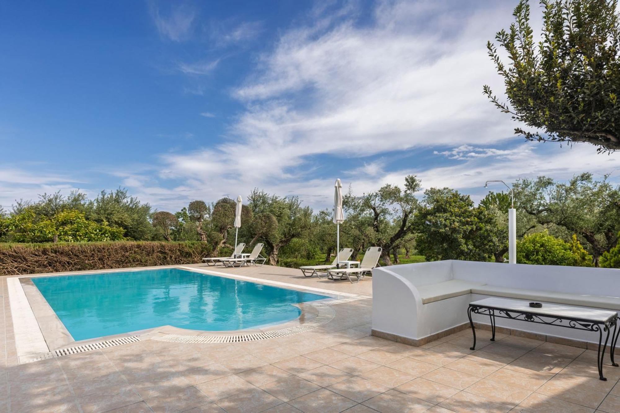 Villa Lola - 3 Bedrooms & Private Pool Lithakia  Luaran gambar