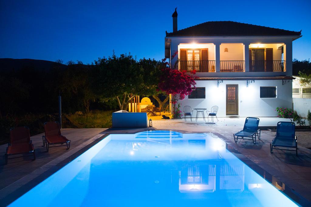 Villa Lola - 3 Bedrooms & Private Pool Lithakia  Luaran gambar